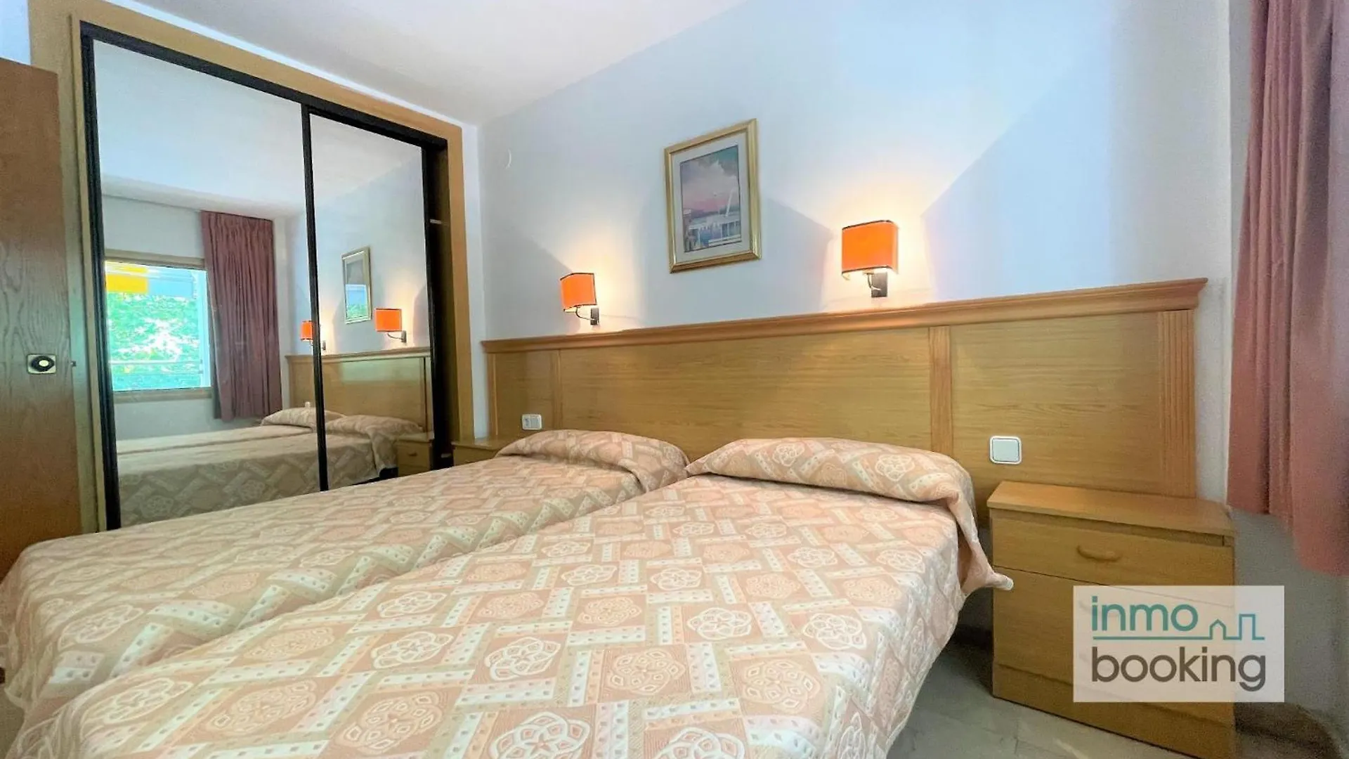 Michelangelo 3 Salou ,Climatizado Piscina Y Playaアパートメント アパート